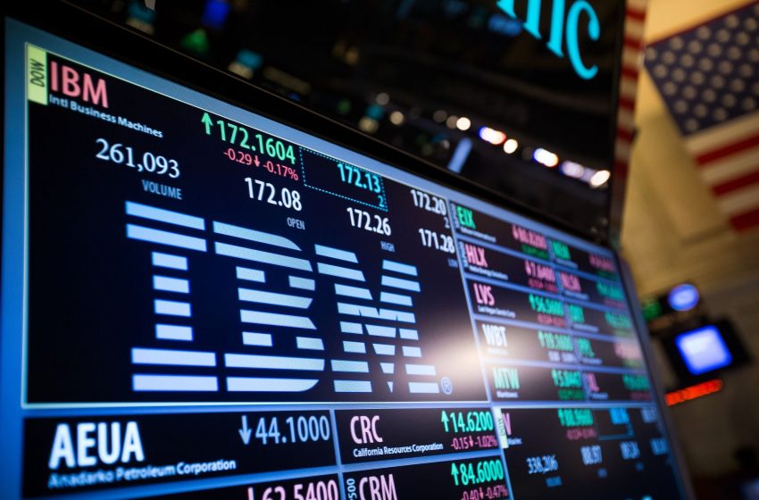  IBM Revenue Beats Estimates, Buoyed by Growth in Cloud Sales