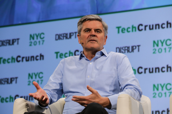  AOL founder Steve Case, involved early in Section 230, says it’s time to change it
