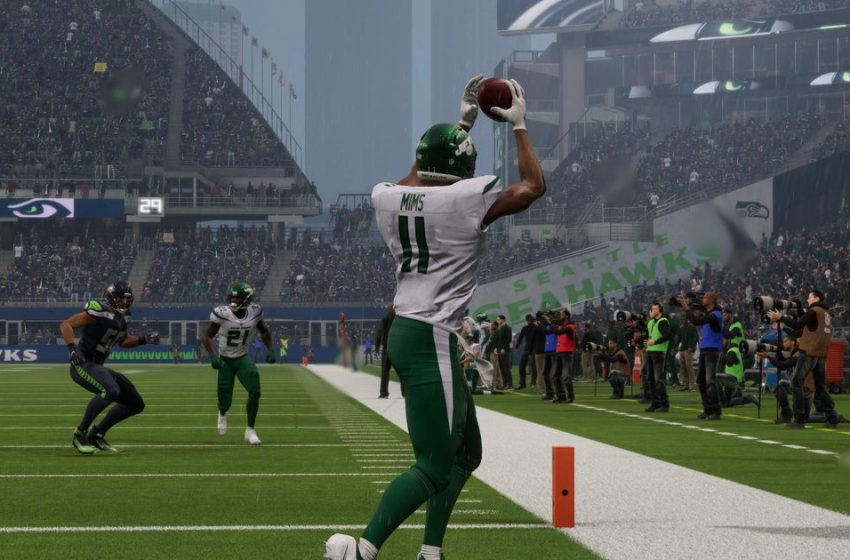  Next-gen Madden football is a sign you should wait on PS5 and Xbox Series X