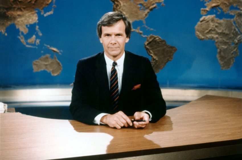  Tom Brokaw retires from NBC News after 55 years: Dan Rather, Lester Holt, Andrea Mitchell and more wish him well