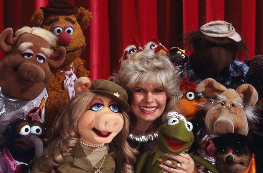 Disney+ gives ‘The Muppet Show’ an ‘offensive content’ disclaimer before select episodes