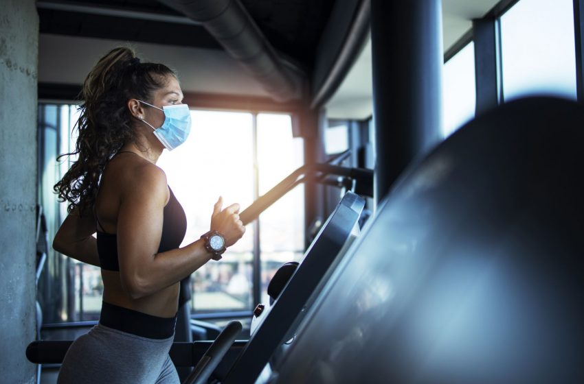  COVID-19 spreads easily in gyms, CDC finds. Here’s how you can work out safely indoors.