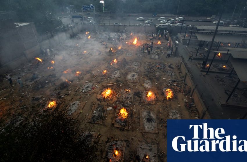  India’s Covid crisis: Delhi crematoriums forced to build makeshift pyres
