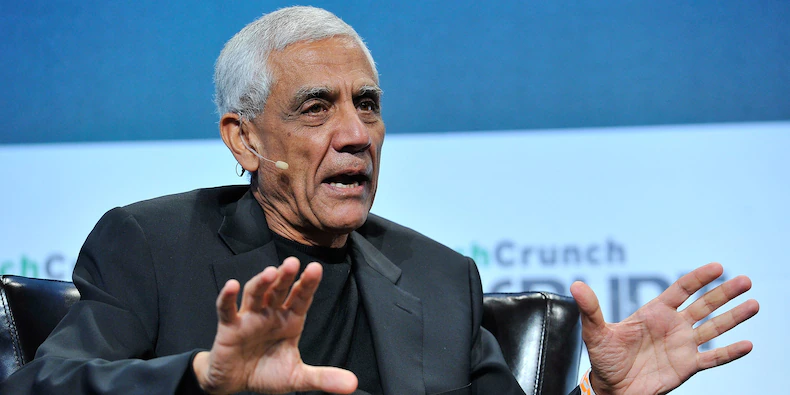  Billionaire investor Vinod Khosla explains why he backed HealthifyMe after passing on the AI-powered startup