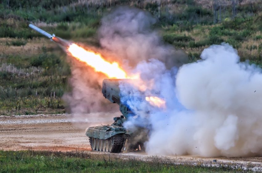  Putin’s Genius Rocket Launcher Can Destroy Things on Its Own