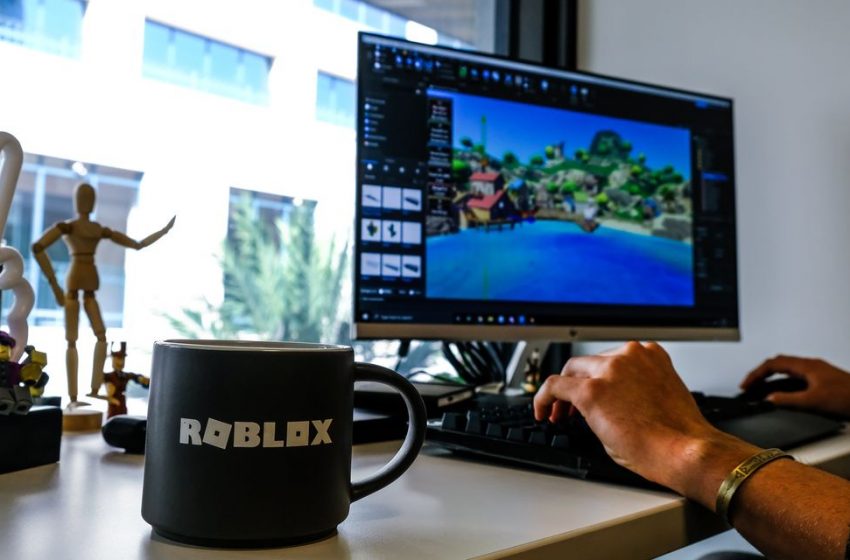  Roblox, Facebook See the ‘Metaverse’ as Key to the Internet’s Next Phase