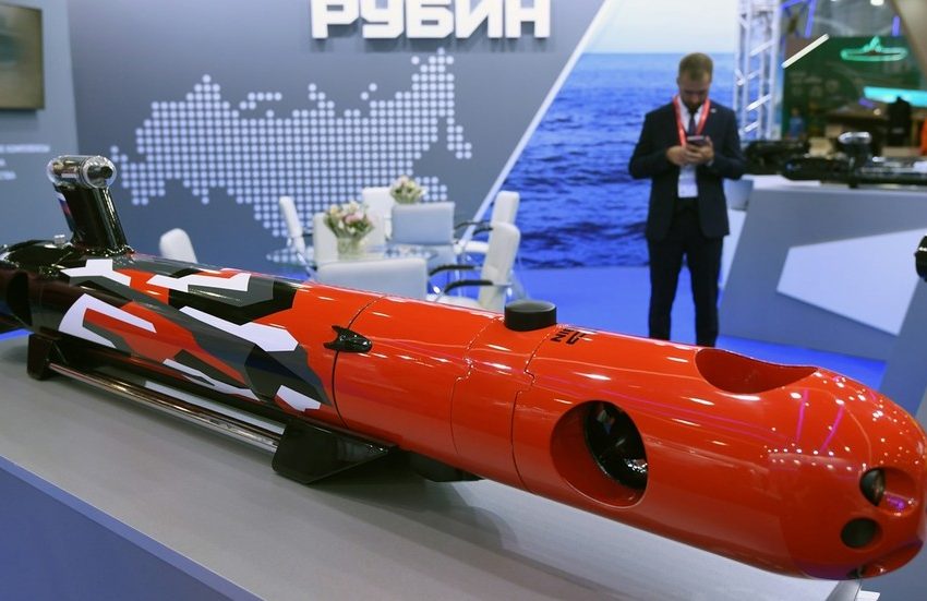  Russia begins testing of UNDERWATER DRONES that can hunt down & escort enemy submarines, designer reveals at Moscow weapons expo