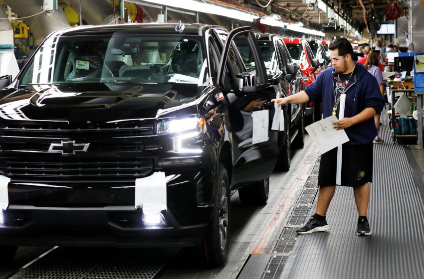  GM to significantly cut North American vehicle production due to chip shortage