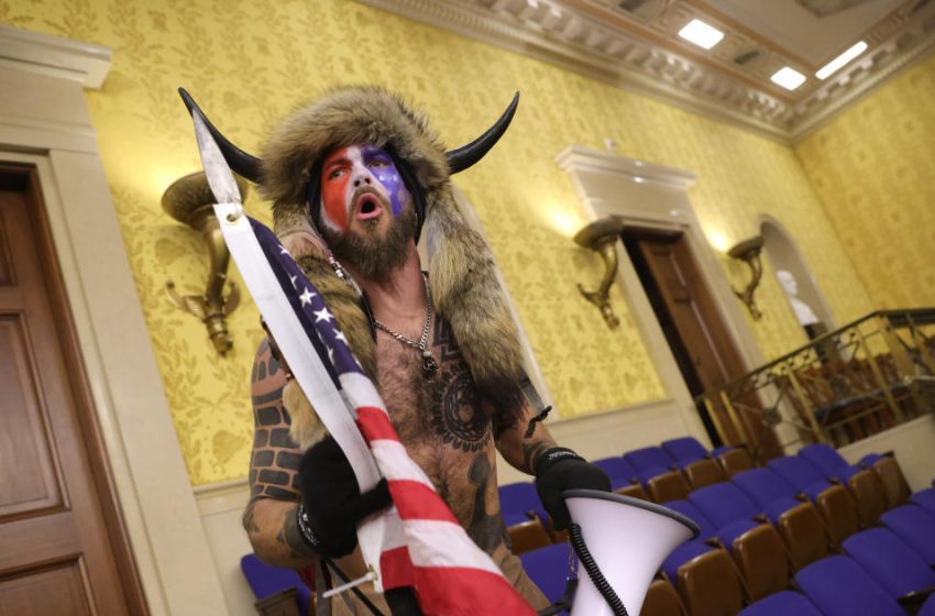  “QAnon Shaman” Jacob Chansley to plead guilty in Capitol riot case