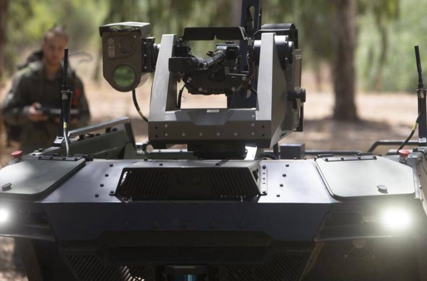  Israeli firm unveils armed robot to patrol volatile borders
