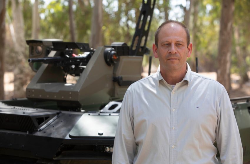  Israeli firm unveils armed robot to patrol volatile border
