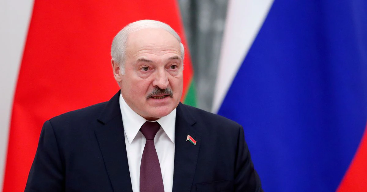  Belarus leader floats idea of cutting gas to Europe in migrant standoff
