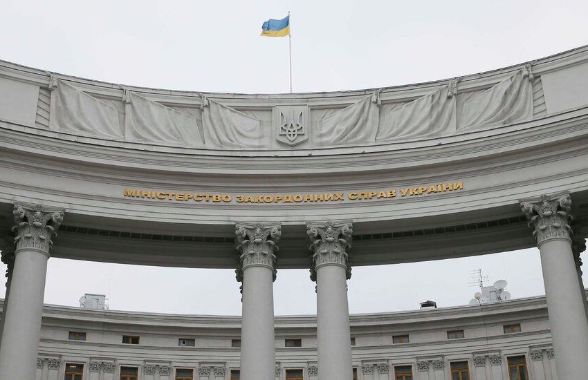  Hackers Bring Down Government Sites in Ukraine