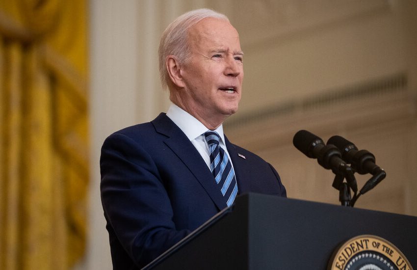  Biden Hits Russia With Broad Sanctions for Putin’s War in Ukraine