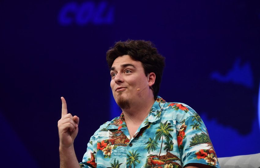  Oculus Rift founder hints at possible involvement in Ukraine conflict