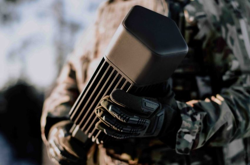  Saab’s Sirius Compact warfare sensor stays stealthy, locates threats