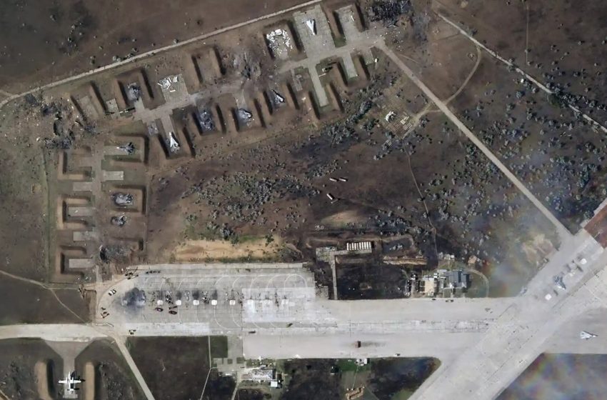  Satellite images show Russian warplanes destroyed in Crimea; Moscow’s military exports under strain