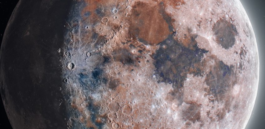  ‘Ridiculously Detailed’ New Image of The Moon Is A Masterpiece of Space Photography