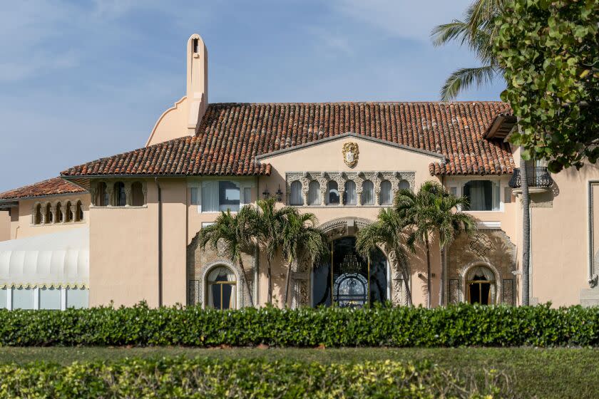 Column: The Mar-a-Lago judge’s latest opinion is as atrocious as legal experts say it is