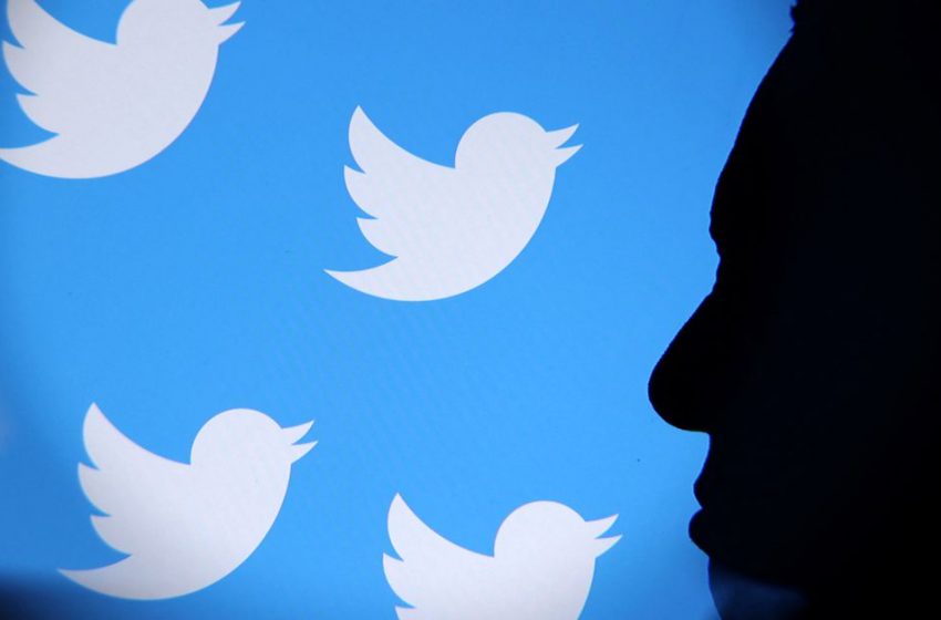  Explainer: Will Twitter layoffs violate U.S. law?