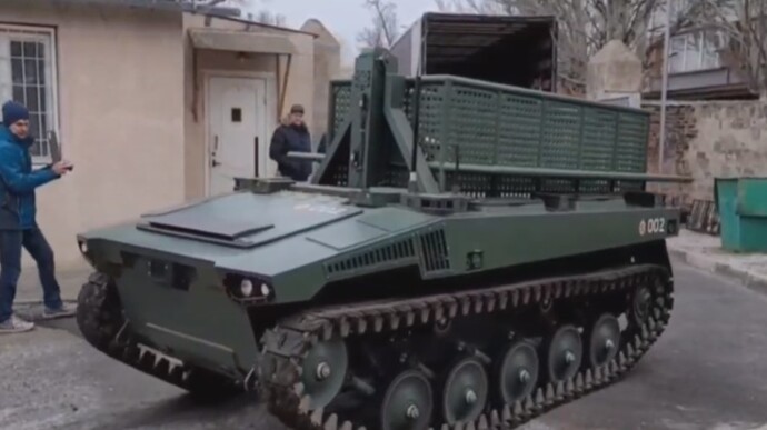  Former head of Russian Space Corporation sends Russian combat “robots” to Donbas to fight Abrams