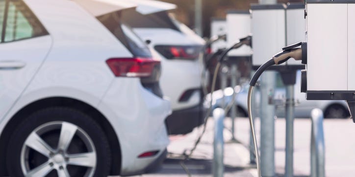  New AI-powered Google Maps will help electric-car owners find a charging station to power up and get back on the road within 40 minutes