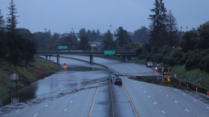  2 dead, nearly 10,000 under evacuation orders as California floods intensify