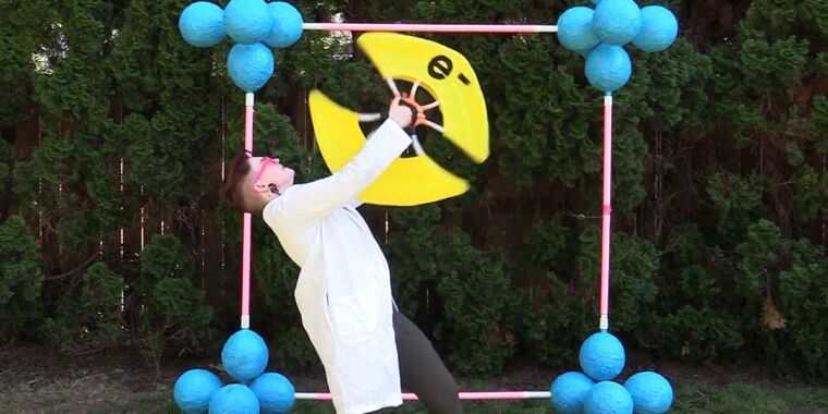  Tiny “nano-sponges” inspire killer moves in 2023 Dance Your PhD winning video