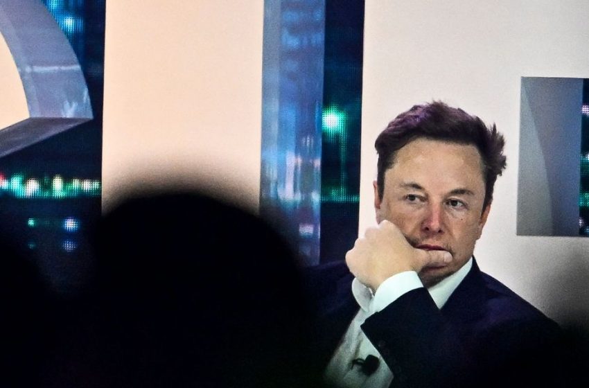  Elon Musk loses $12.6 billion in one day as Tesla shares tumble, SpaceX rocket blows up