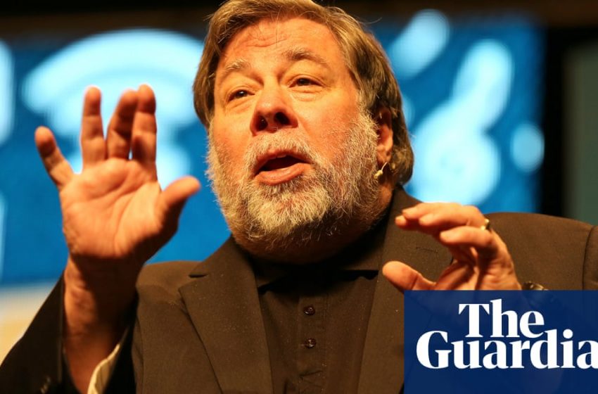  Apple co-founder warns AI could make it harder to spot scams