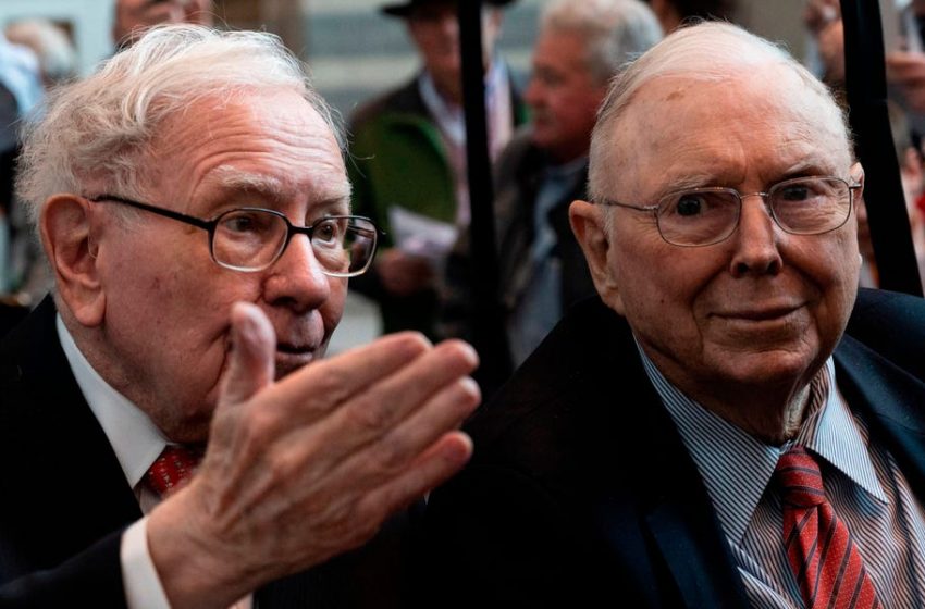  Billionaire investors Warren Buffett and Charlie Munger aren’t sold on AI hype: ‘Old-fashioned intelligence works pretty well’