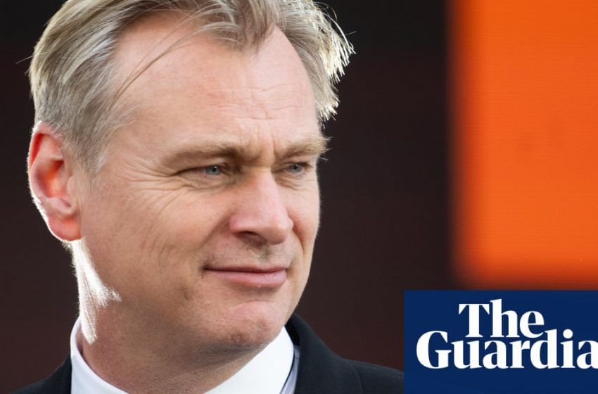  Christopher Nolan says AI experts face their ‘Oppenheimer moment’