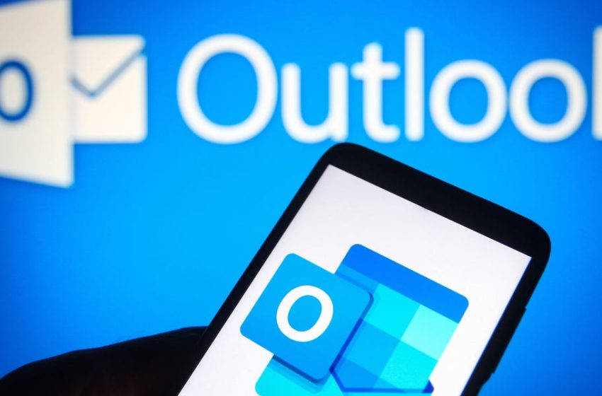  Gen Z doesn’t know how to write emails. AI is coming to Outlook, so it might help.