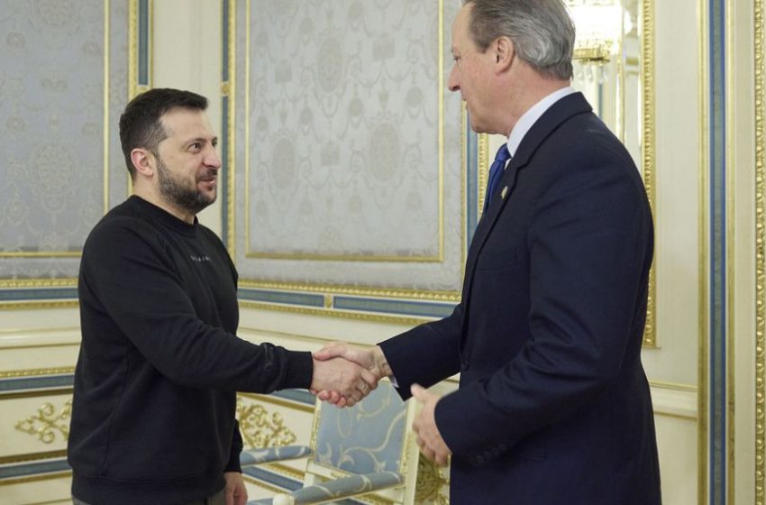  President Zelenskyy welcomes Britain’s new foreign secretary David Cameron to Kyiv