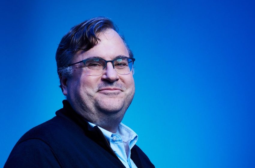  OpenAI Cofounder Reid Hoffman Gives Sam Altman a Vote of Confidence