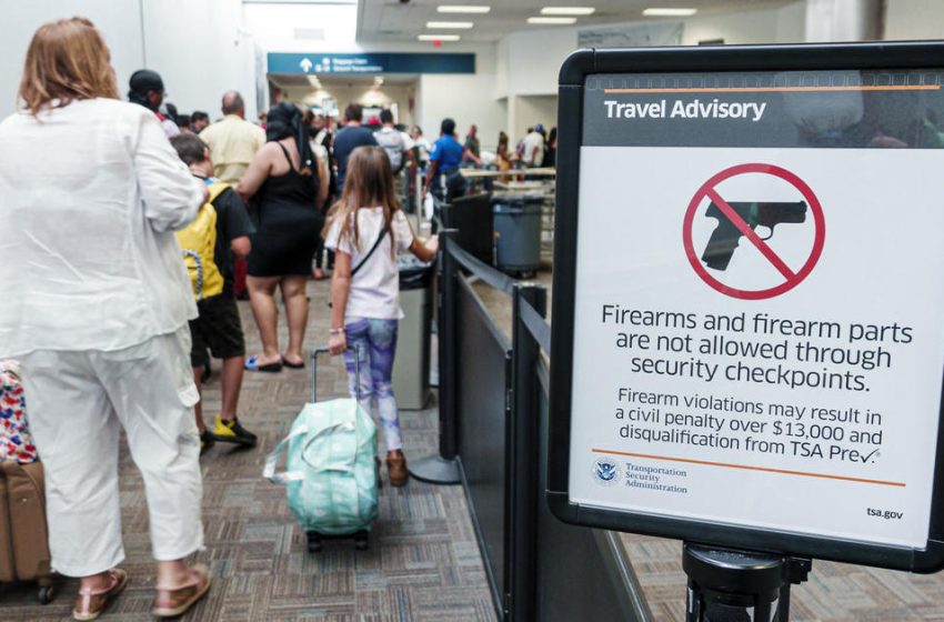  TSA stops a woman from bringing a loaded gun onto a Christmas Eve flight at Reagan National Airport